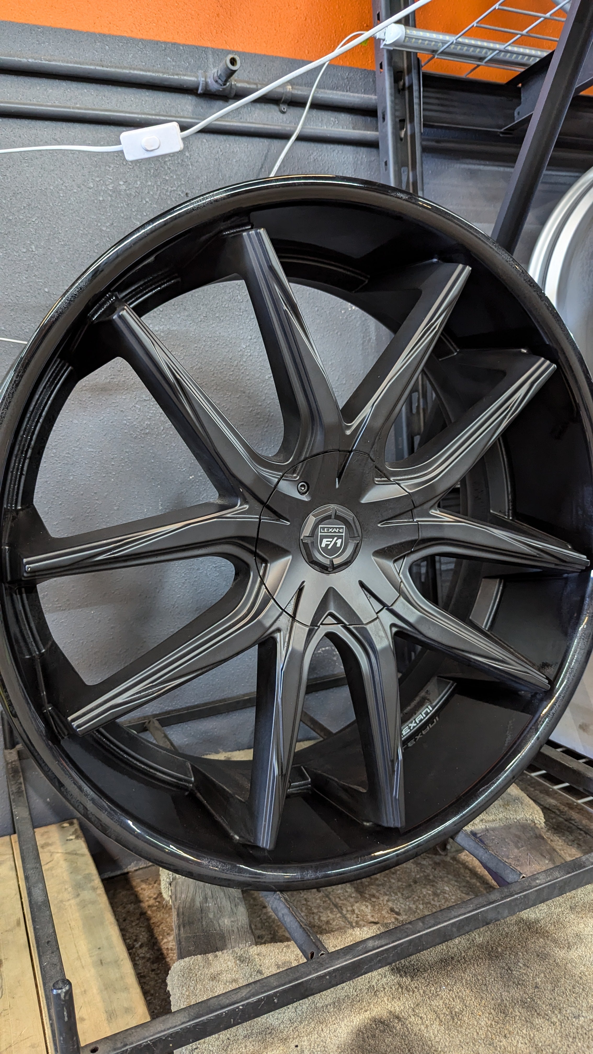 26'' LEXANI R-12 Wheels and Tires package – LAdubz